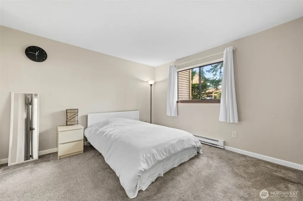 1002 S 312th Street Federal Way WA 98003