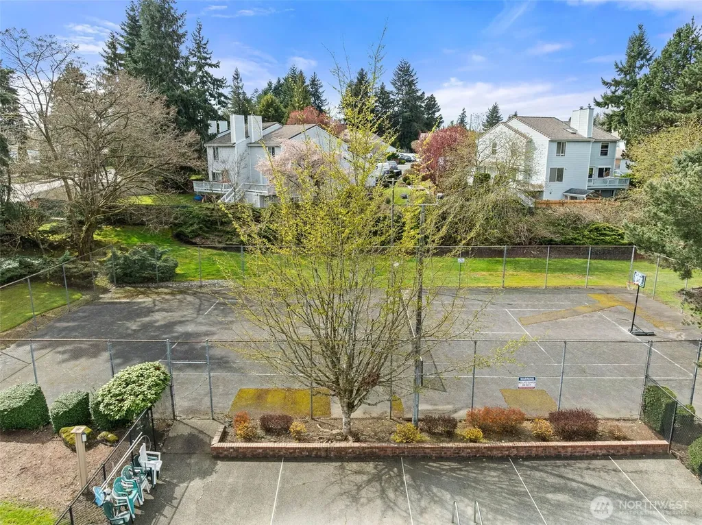 1002 S 312th Street Federal Way WA 98003