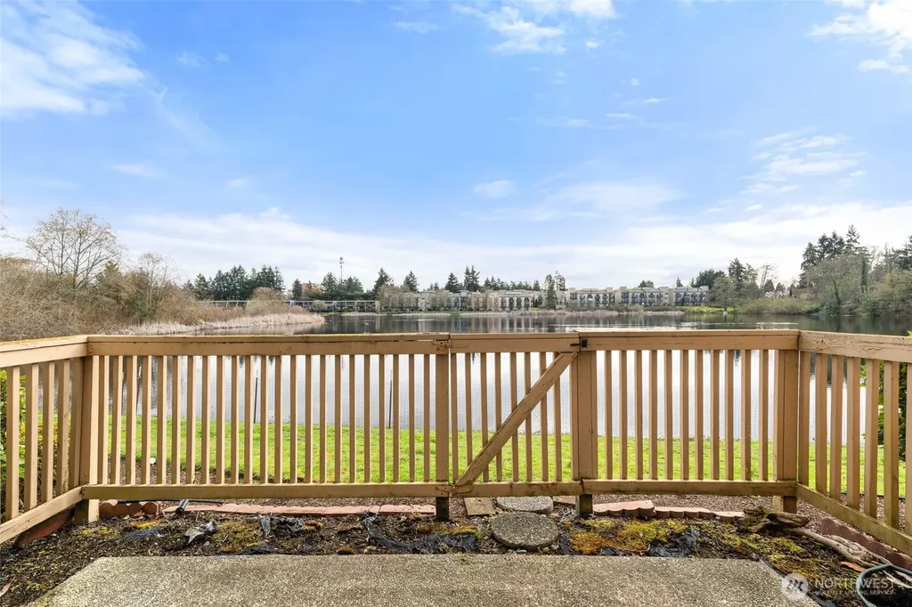 1002 S 312th Street Federal Way WA 98003
