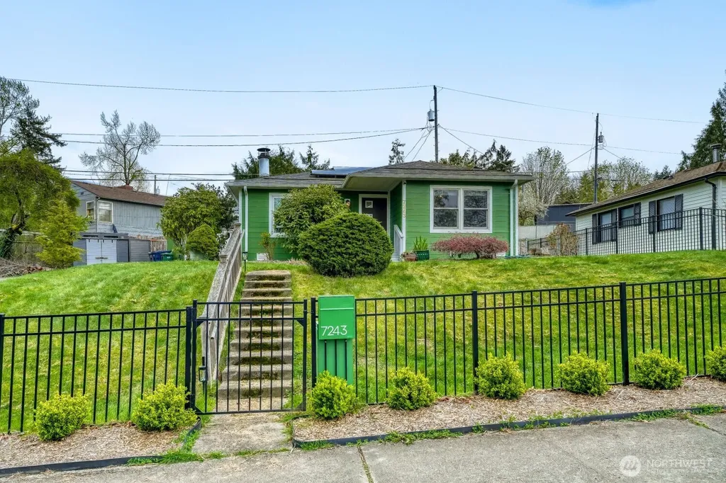 7243 S 125th Street Seattle WA 98178