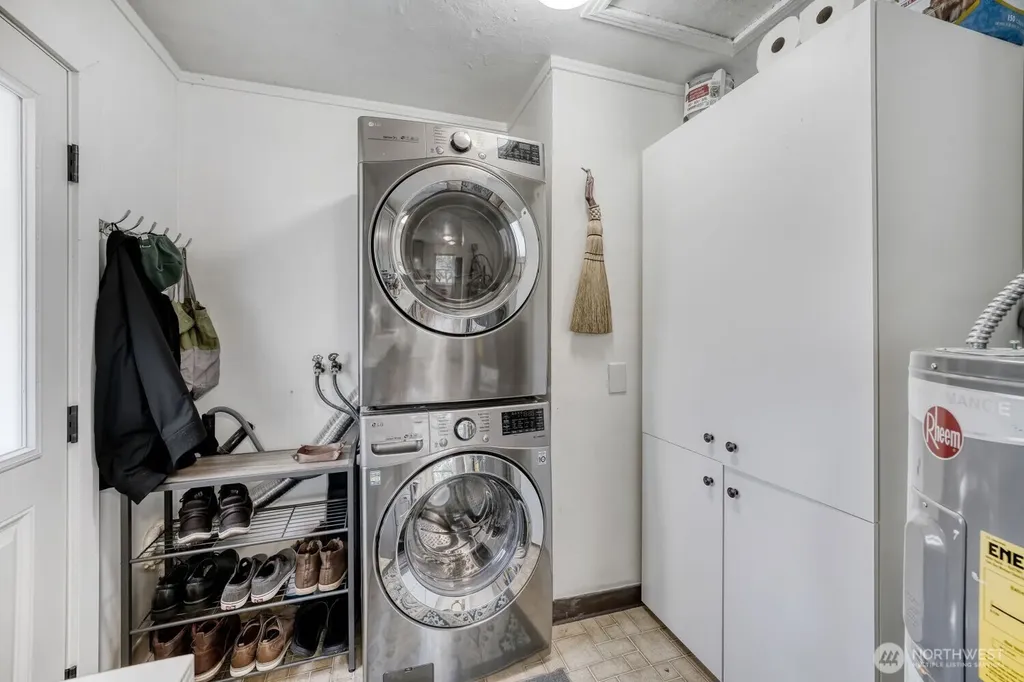 7243 S 125th Street Seattle WA 98178