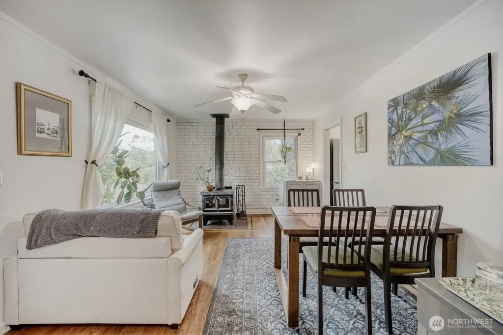 7243 S 125th Street Seattle WA 98178