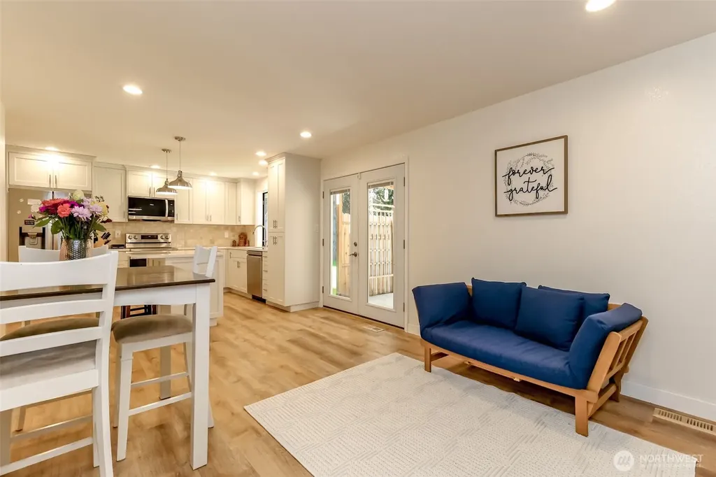 11706 16th Avenue NW Gig Harbor WA 98332