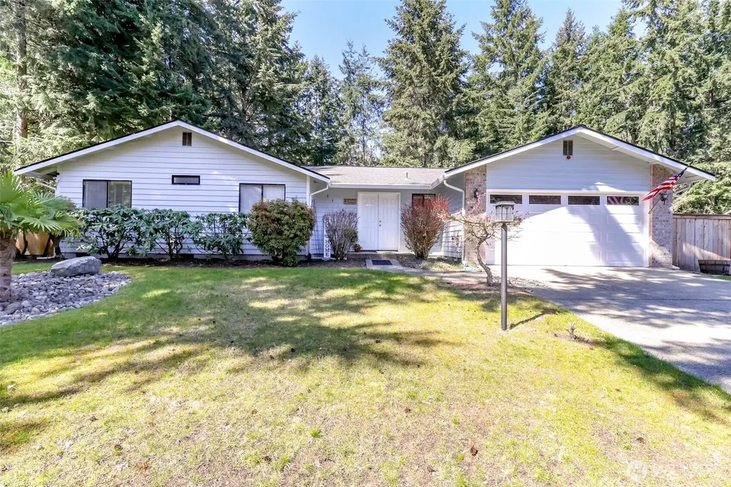 11706 16th Avenue NW Gig Harbor WA 98332