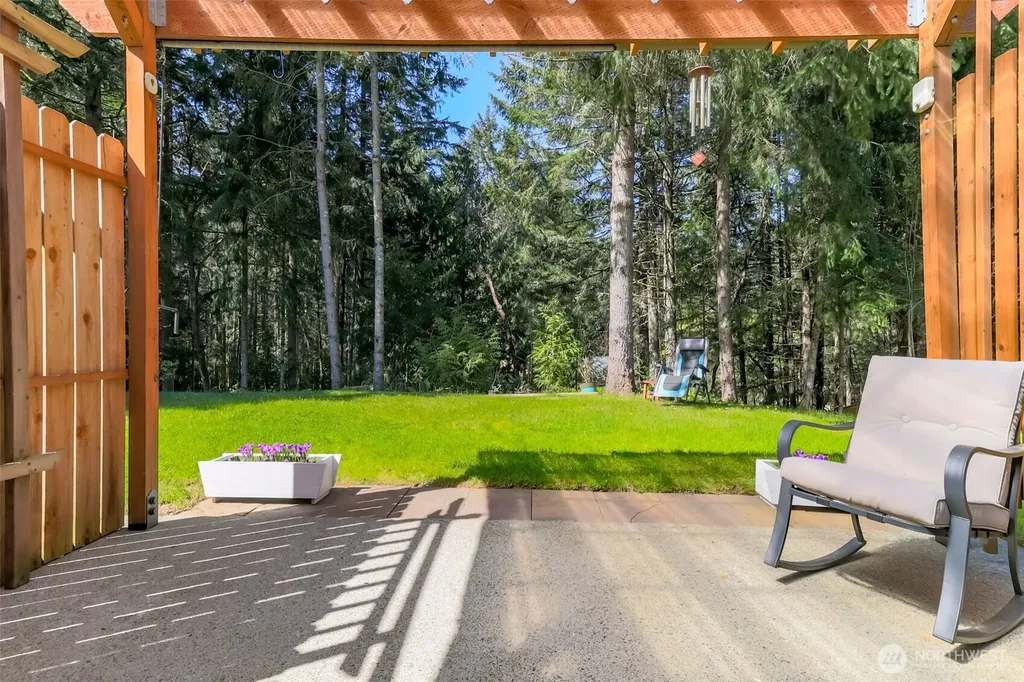 11706 16th Avenue NW Gig Harbor WA 98332