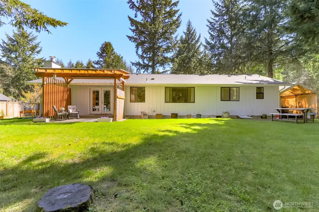 11706 16th Avenue NW Gig Harbor WA 98332
