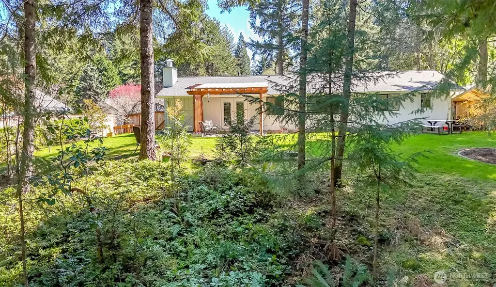 11706 16th Avenue NW Gig Harbor WA 98332