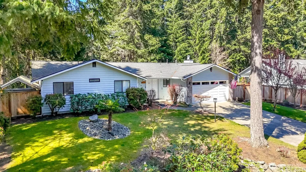 11706 16th Avenue NW Gig Harbor WA 98332