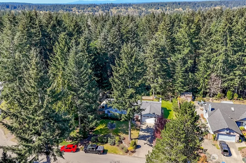 11706 16th Avenue NW Gig Harbor WA 98332