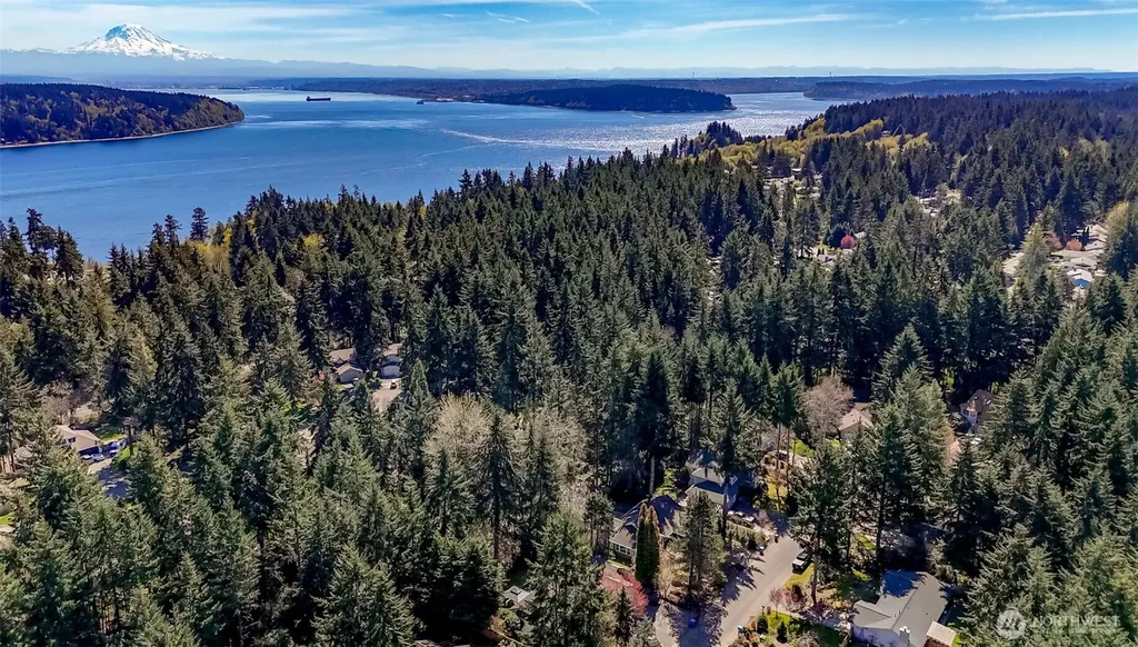 11706 16th Avenue NW Gig Harbor WA 98332