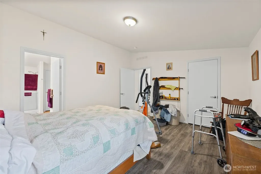 20517 10th Avenue E Spanaway WA 98387