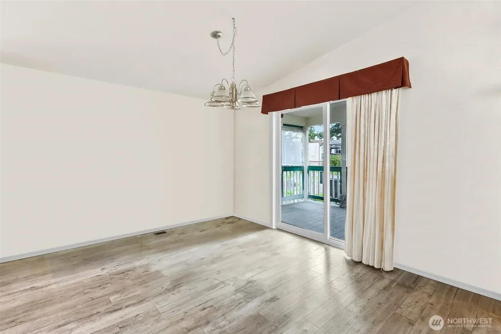 20517 10th Avenue E Spanaway WA 98387