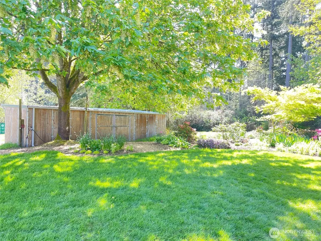 1352 14th Avenue Fox Island WA 98333