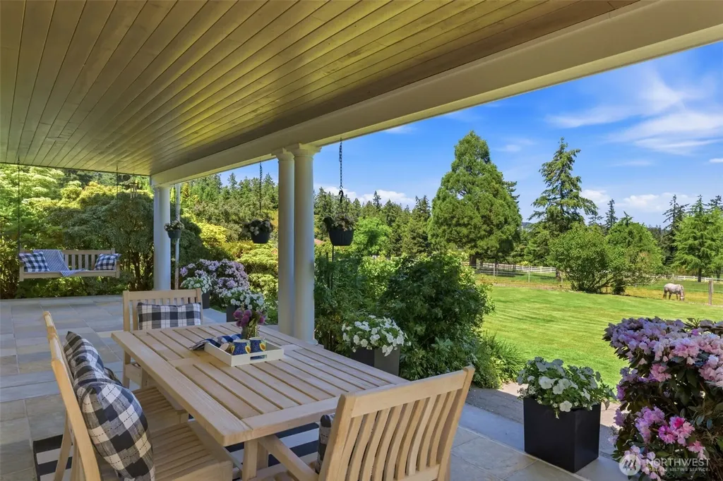 1352 14th Avenue Fox Island WA 98333
