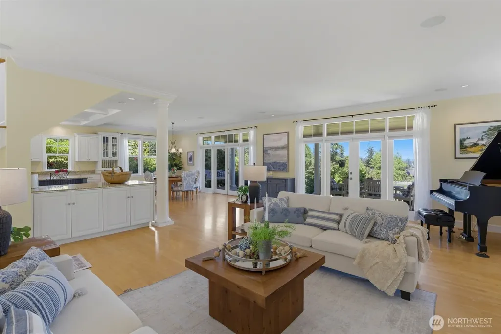 1352 14th Avenue Fox Island WA 98333