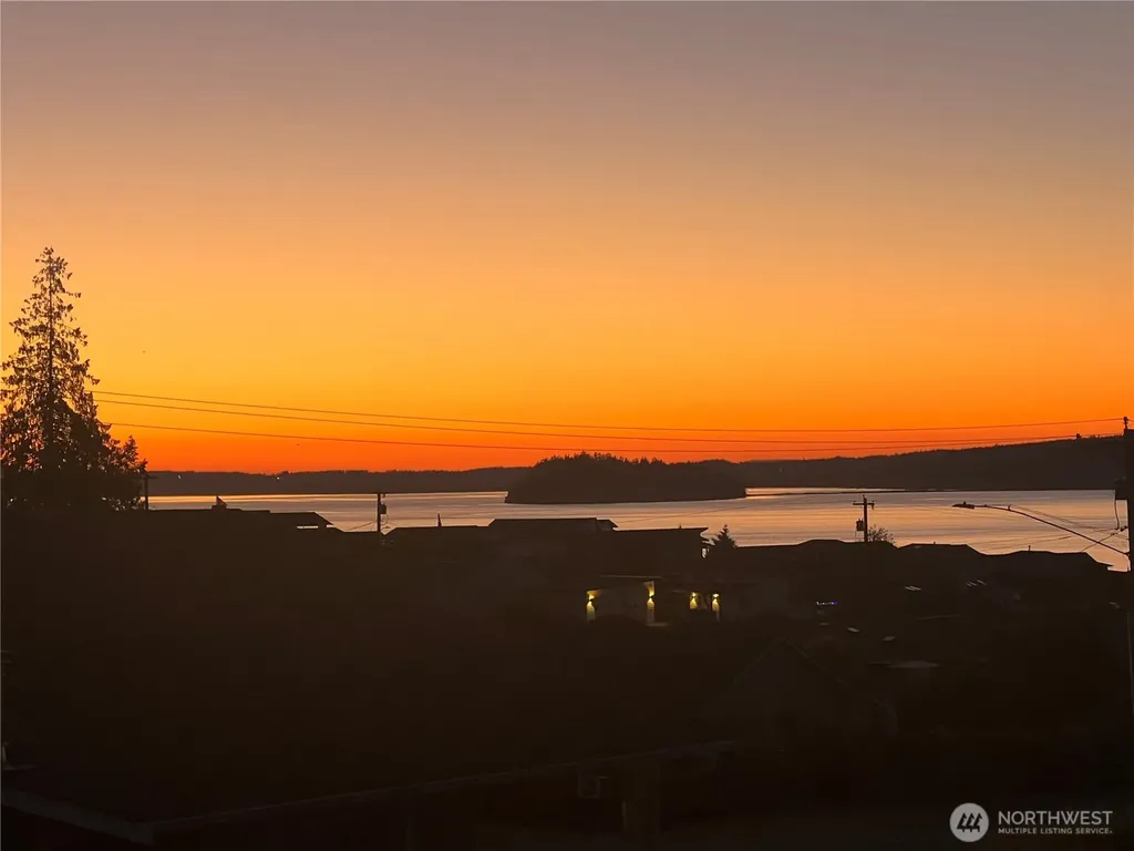 804 Sandstone Lane Camano Island WA 98282