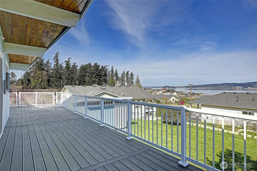 804 Sandstone Lane Camano Island WA 98282