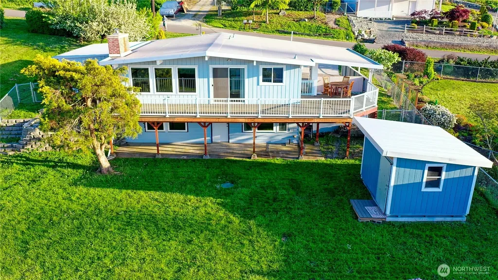 804 Sandstone Lane Camano Island WA 98282