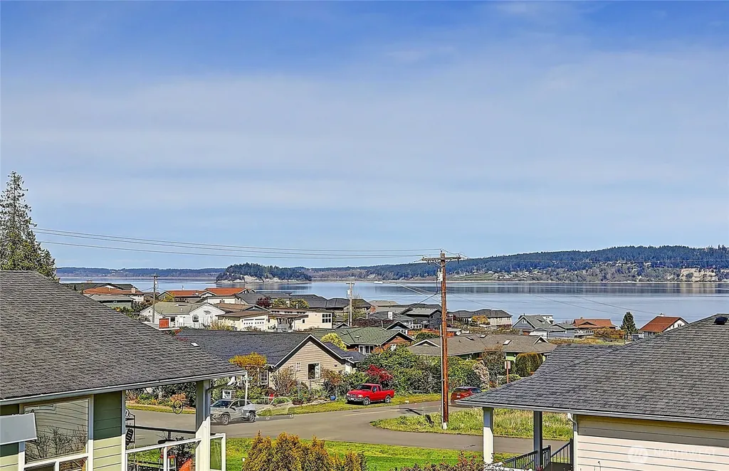 804 Sandstone Lane Camano Island WA 98282