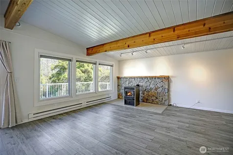 804 Sandstone Lane Camano Island WA 98282