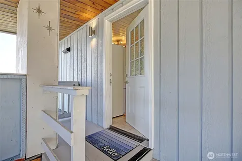 804 Sandstone Lane Camano Island WA 98282