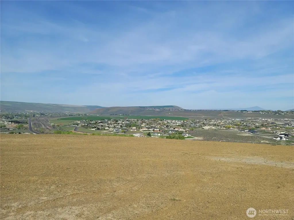 108003 E 245 Pr SE Kennewick WA 99338