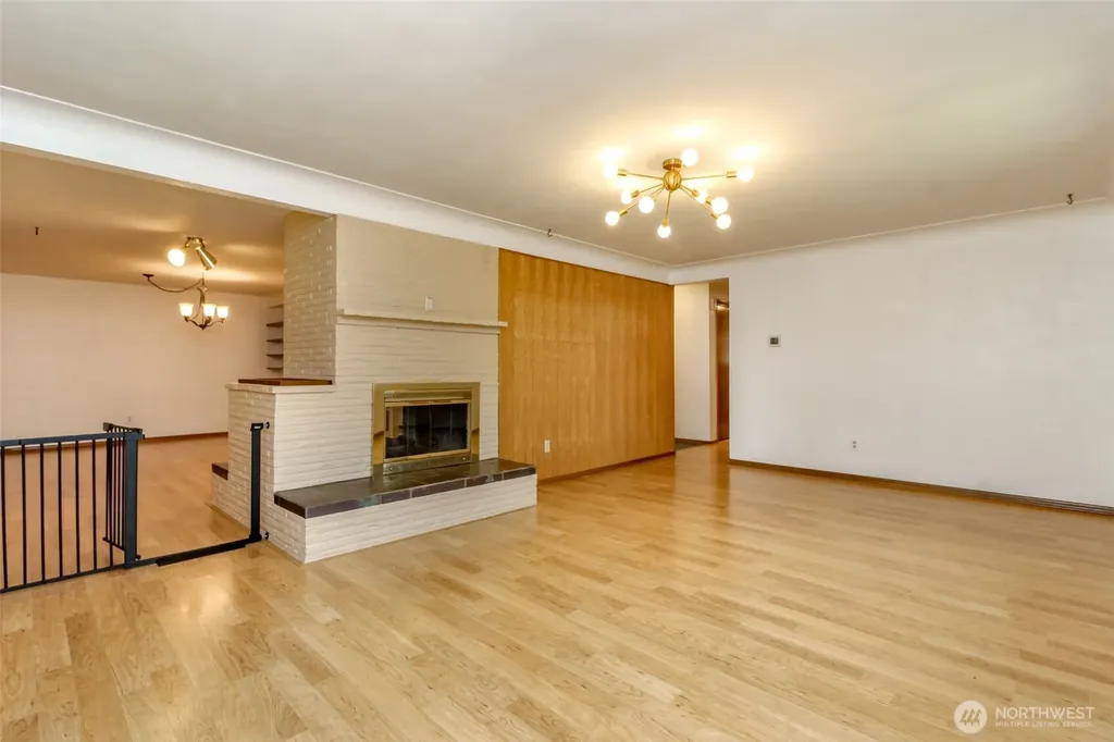 327 Logger Court SE Lacey WA 98503