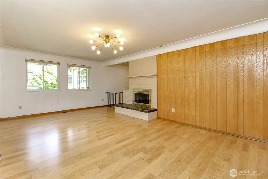 327 Logger Court SE Lacey WA 98503