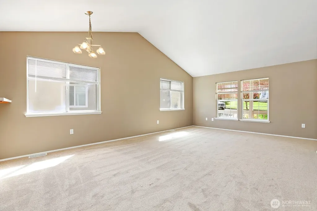 10511 66th Avenue NE Marysville WA 98270
