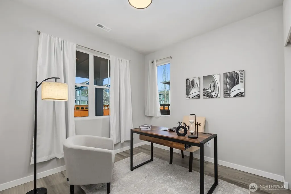9836 6th Avenue SW Seattle WA 98106