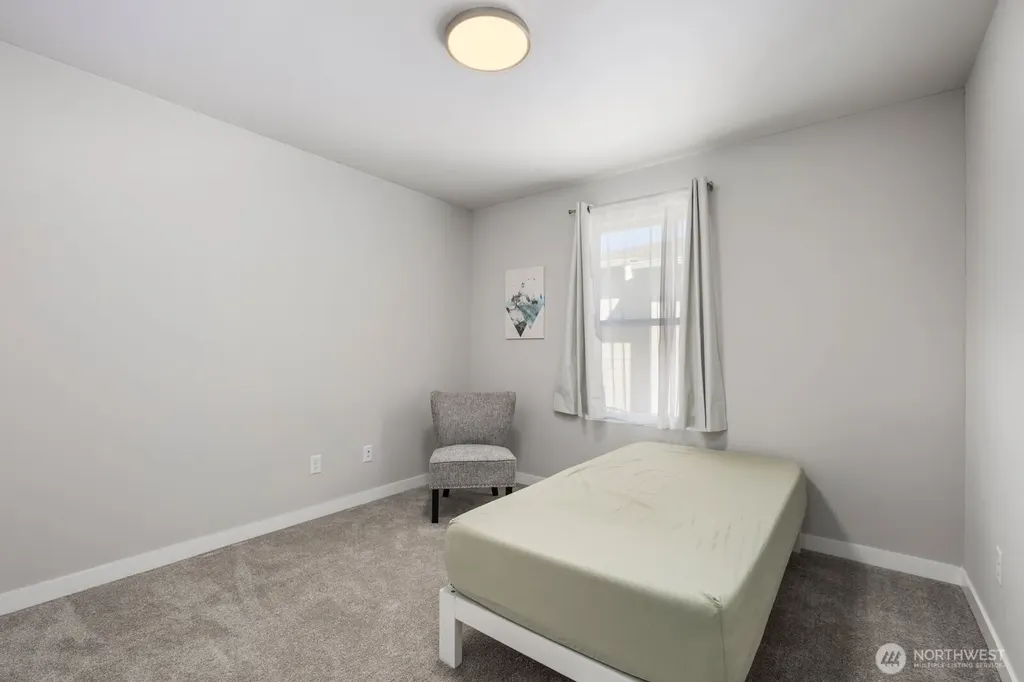 9836 6th Avenue SW Seattle WA 98106