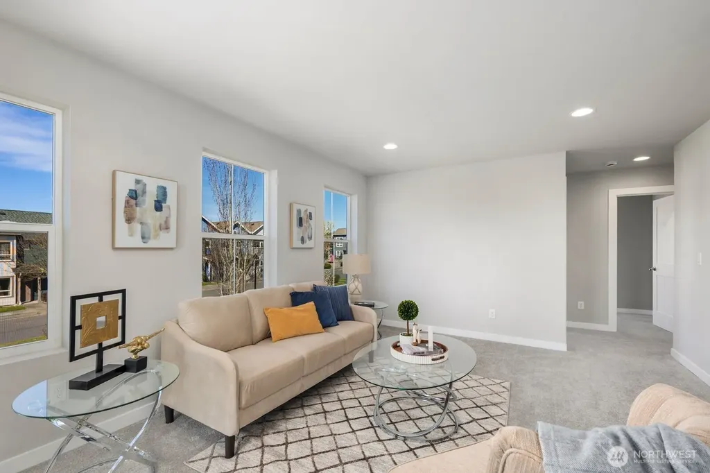9836 6th Avenue SW Seattle WA 98106