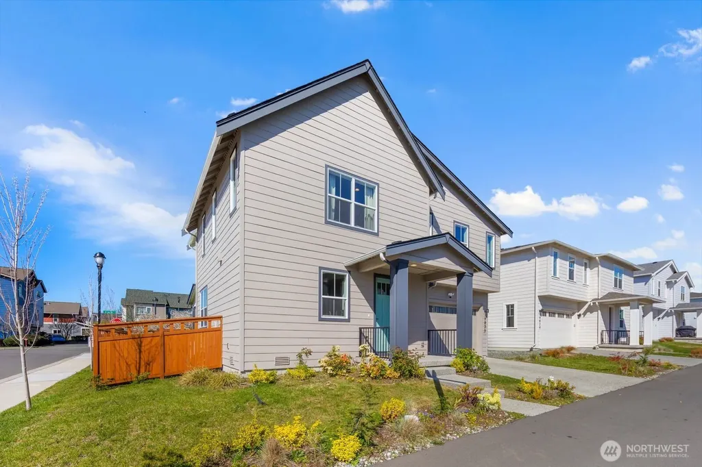 9836 6th Avenue SW Seattle WA 98106