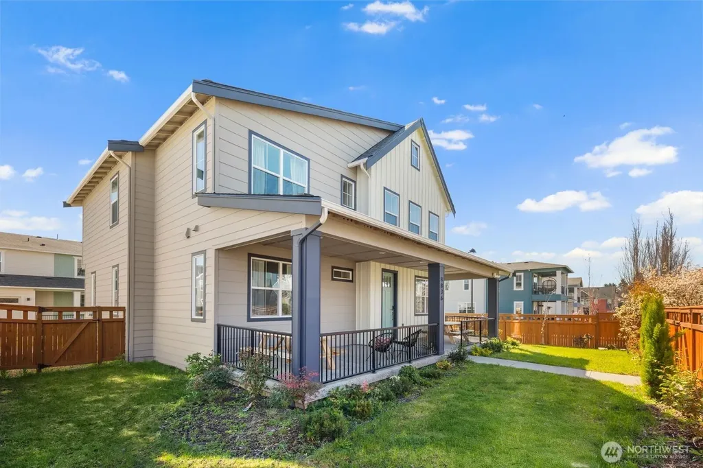 9836 6th Avenue SW Seattle WA 98106