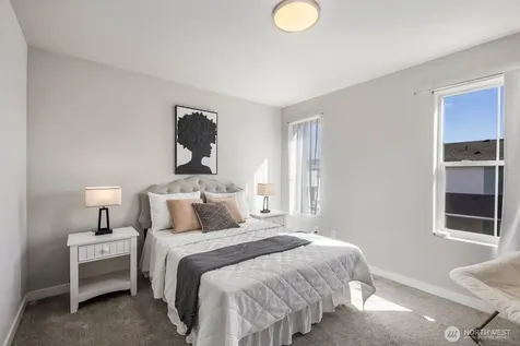 9836 6th Avenue SW Seattle WA 98106