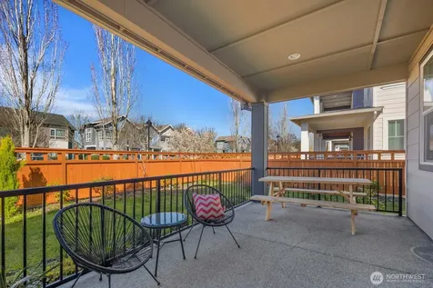 9836 6th Avenue SW Seattle WA 98106