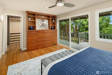 1516 184th Avenue NE Bellevue WA 98008