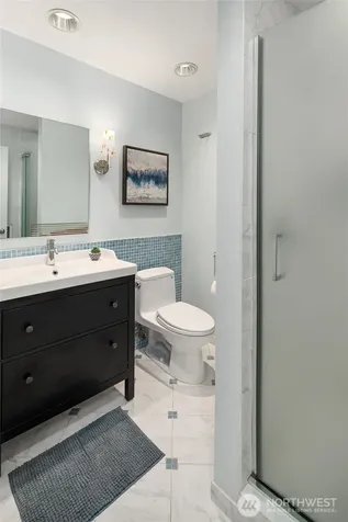 1516 184th Avenue NE Bellevue WA 98008