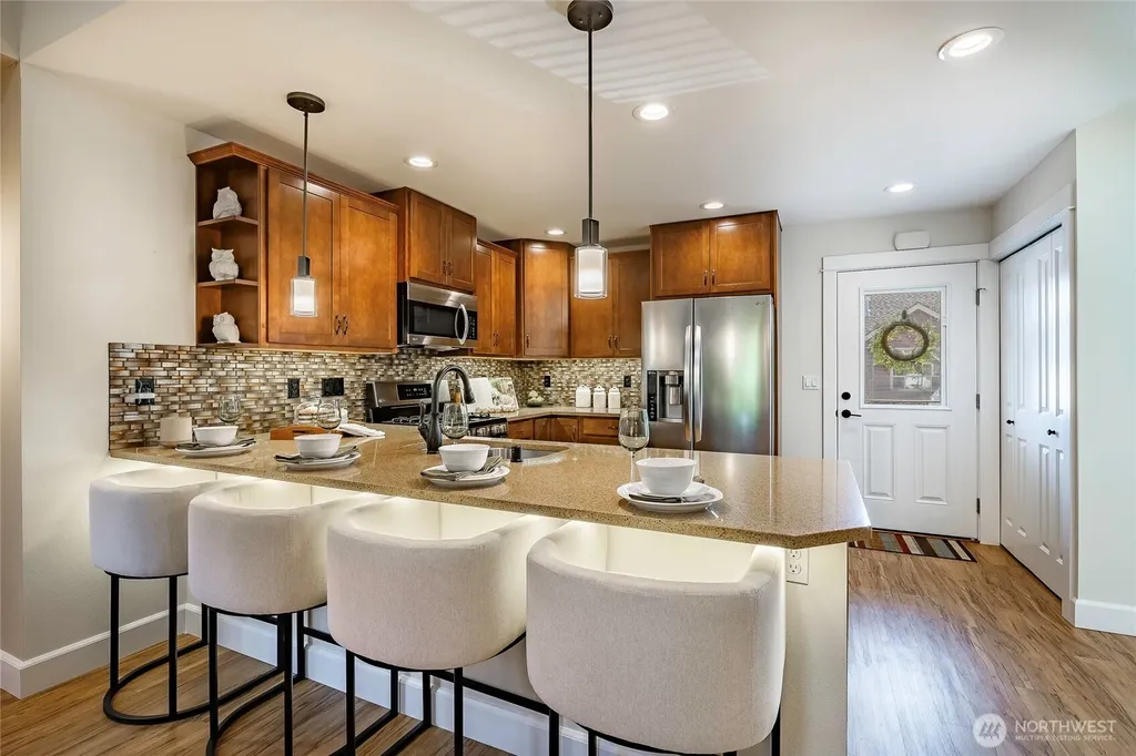 4745 Tidal Way Blaine WA 98230
