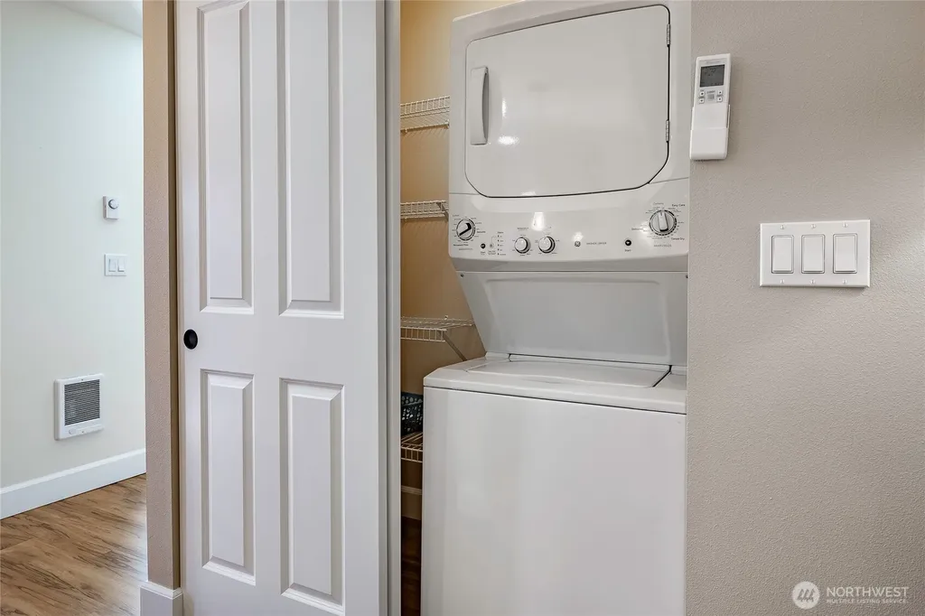4745 Tidal Way Blaine WA 98230