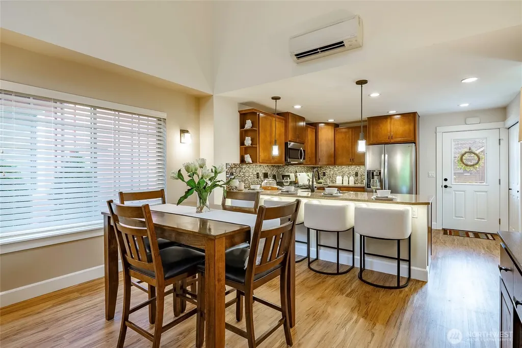 4745 Tidal Way Blaine WA 98230