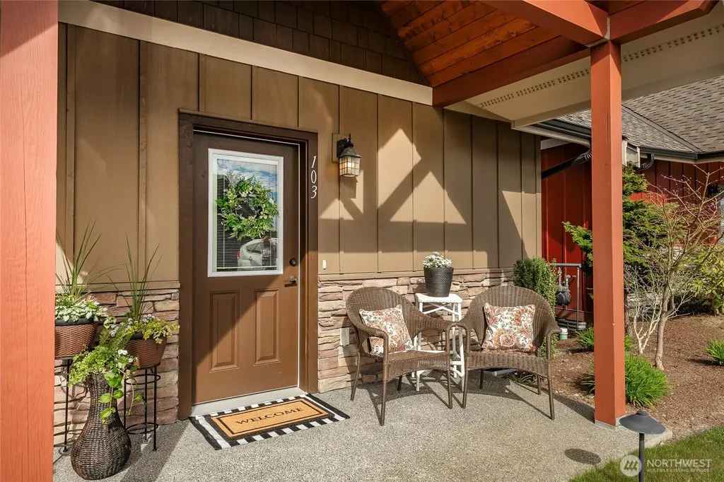 4745 Tidal Way Blaine WA 98230