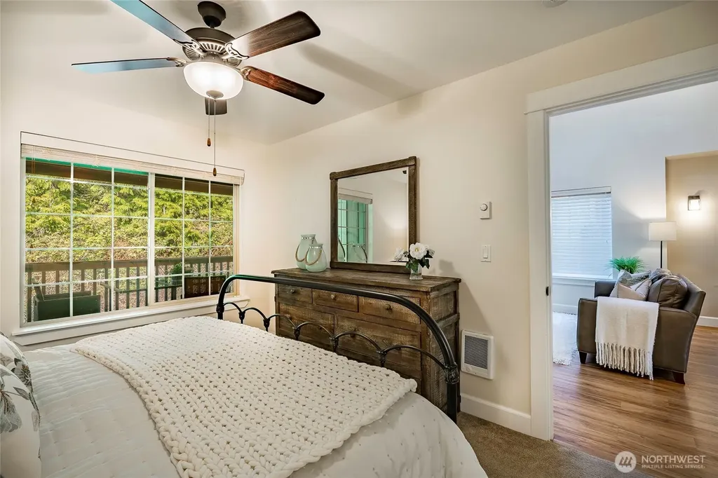 4745 Tidal Way Blaine WA 98230