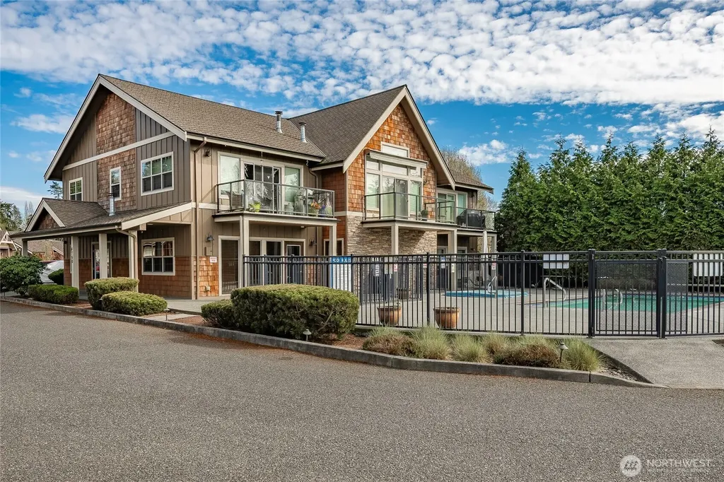 4745 Tidal Way Blaine WA 98230