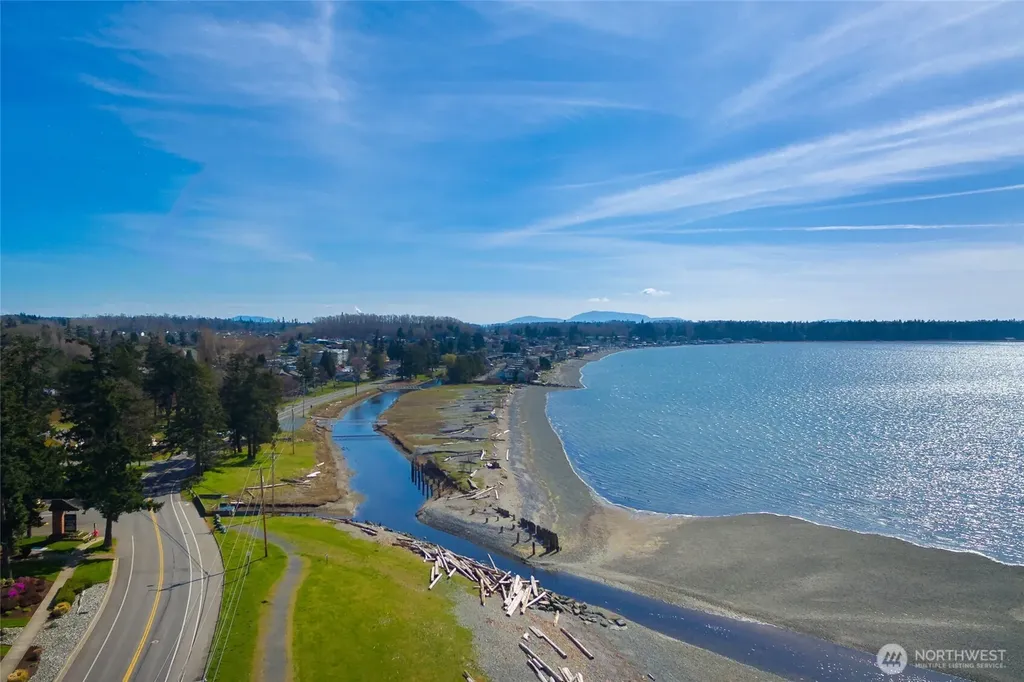 4745 Tidal Way Blaine WA 98230