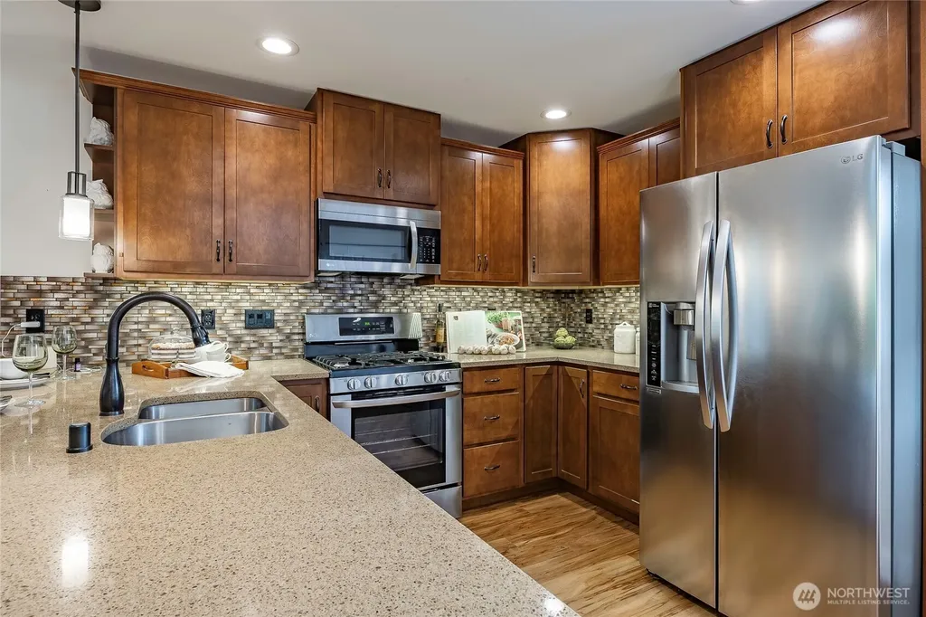 4745 Tidal Way Blaine WA 98230