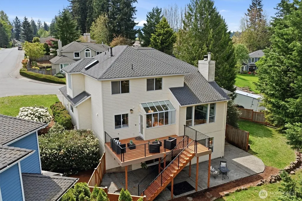 24422 SE 46th Court Sammamish WA 98029