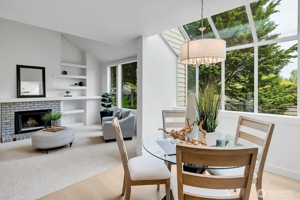 24422 SE 46th Court Sammamish WA 98029