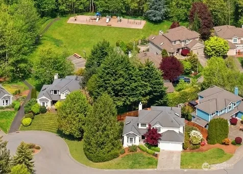 24422 SE 46th Court Sammamish WA 98029