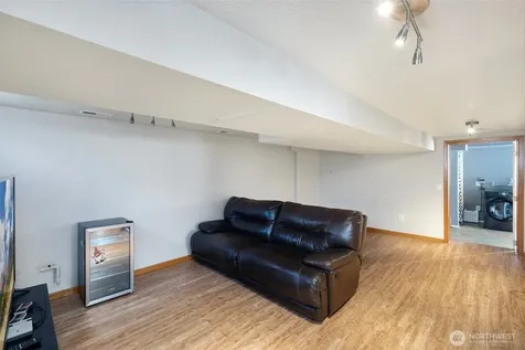 14401 80th Street E Puyallup WA 98372